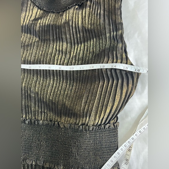 Nanette Lepore Dress Very Black Gold Solid Sleeveless Pleated Size 6 - Picture 9 of 12